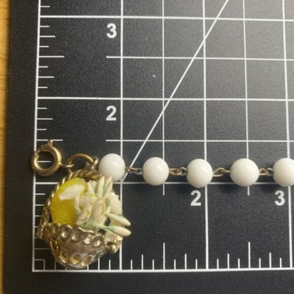 Vtg Glass Bead Charm Bracelet Basket Lemon Flower Novelty Italian or Japan 1950s - Picture 5 of 12